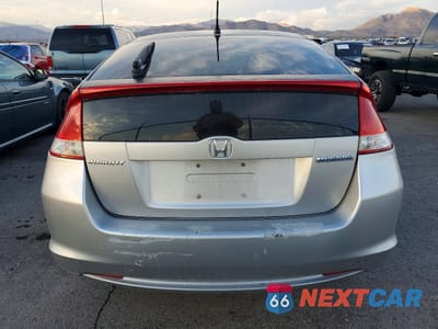 Zdjęcie 6 z 12 samochodu: 2011 HONDA INSIGHT EX VIN:JHMZE2H70BS000155 - miniatura