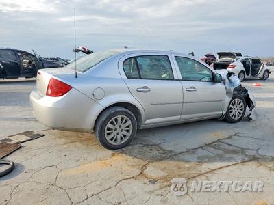 Trzecie zdjęcie samochodu z tyłu: 2010 CHEVROLET COBALT 1LT VIN:1G1AD5F57A7163366 - miniatura