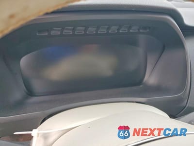 Zdjęcie 9 z 13 samochodu: 2016 VOLVO XC90 T6 VIN:YV4A22PKXG1054408 - miniatura