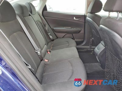 Zdjęcie 10 z 11 samochodu: 2019 KIA OPTIMA LX VIN:5XXGT4L33KG325570 - miniatura