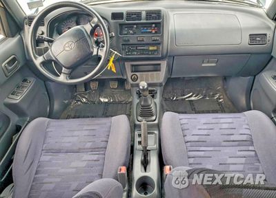 Zdjęcie 8 z 15 samochodu: 1997 TOYOTA RAV4 VIN:JT3HP10V2V7055522 - miniatura