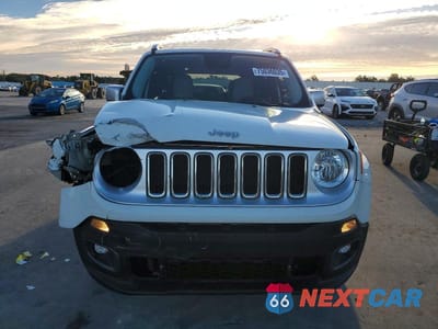 Piąte zdjęcie samochodu w środku: 2017 JEEP RENEGADE LIMITED VIN:ZACCJADB9HPG16135 - miniatura