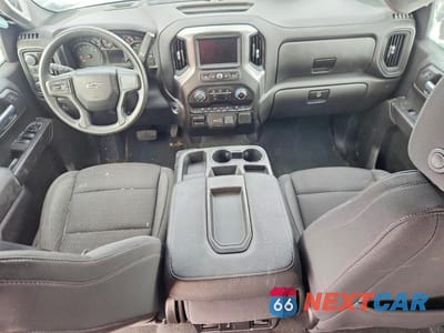 Zdjęcie 8 z 11 samochodu: 2024 CHEVROLET SILVERADO K1500 TRAIL BOSS CUSTOM VIN:3GCUDCED3RG416670 - miniatura