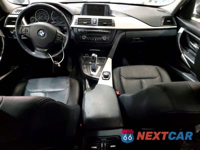 Zdjęcie 8 z 13 samochodu: 2013 BMW 320 I XDRIVE VIN:WBA3C3C59DF979708 - miniatura