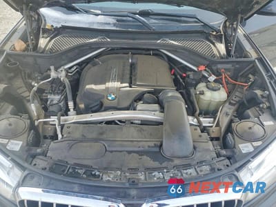 Zdjęcie 12 z 12 samochodu: 2017 BMW X5 SDRIVE35I VIN:5UXKR2C32H0X03545 - miniatura