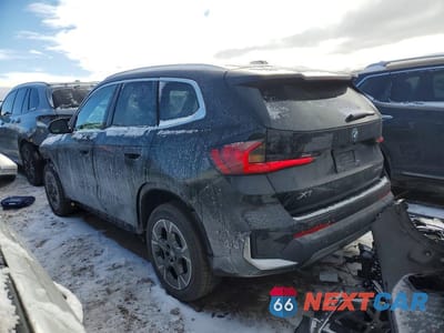 Drugie zdjęcie samochodu z przodu: 2023 BMW X1 XDRIVE28I VIN:WBX73EF03P5Y26089 - miniatura