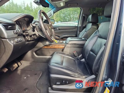 Zdjęcie 7 z 12 samochodu: 2020 CHEVROLET SUBURBAN K1500 LT VIN:1GNSKHKCXLR301102 - miniatura