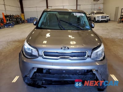 Piąte zdjęcie samochodu w środku: 2015 KIA SOUL VIN:KNDJN2A29F7176966 - miniatura