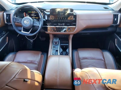 Zdjęcie 8 z 12 samochodu: 2022 NISSAN PATHFINDER PLATINUM VIN:5N1DR3DH9NC218920 - miniatura