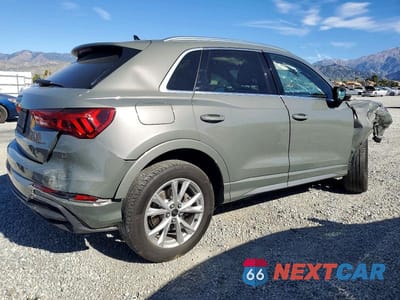 Trzecie zdjęcie samochodu z tyłu: 2024 AUDI Q3 PREMIUM S LINE 45 VIN:WA1DECF37R1110213 - miniatura