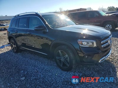 Czwarte zdjęcie samochodu z boku: 2020 MERCEDES-BENZ GLB 250 VIN:WDC4M4GBXLW006307 - miniatura