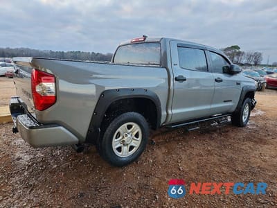 Trzecie zdjęcie samochodu z tyłu: 2020 TOYOTA TUNDRA SR5 VIN:5TFDY5F18LX946754 - miniatura