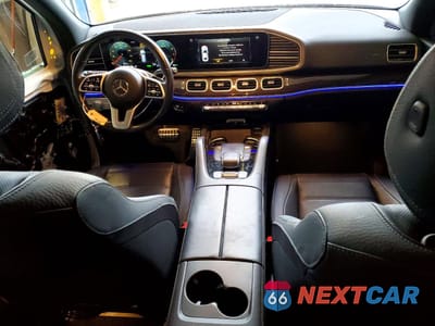 Zdjęcie 8 z 13 samochodu: 2021 MERCEDES-BENZ GLS 580 4MATIC VIN:4JGFF8GE2MA487612 - miniatura