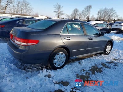 Trzecie zdjęcie samochodu z tyłu: 2004 HONDA ACCORD LX VIN:1HGCM56364A128017 - miniatura