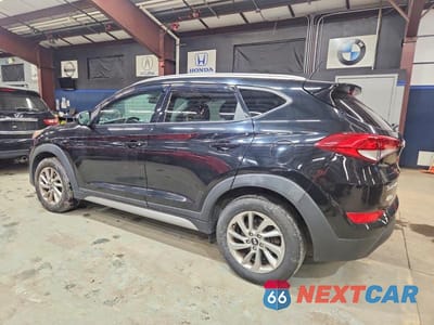 Drugie zdjęcie samochodu z przodu: 2017 HYUNDAI TUCSON LIMITED VIN:KM8J3CA42HU303344 - miniatura