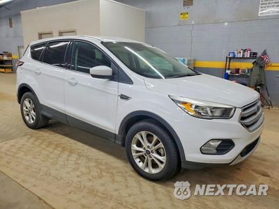 Czwarte zdjęcie samochodu z boku: 2017 FORD ESCAPE SE VIN:1FMCU0GD3HUB82724 - miniatura