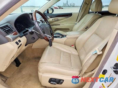 Zdjęcie 7 z 11 samochodu: 2013 LEXUS LS 460 BASE VIN:JTHBL1EFXD5121869 - miniatura