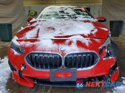 Piąte zdjęcie samochodu w środku: 2021 BMW 228XI VIN:WBA73AK0XM7G81130 - miniatura