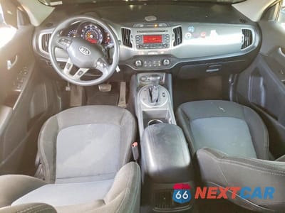Zdjęcie 8 z 13 samochodu: 2016 KIA SPORTAGE LX VIN:KNDPBCAC9G7859723 - miniatura