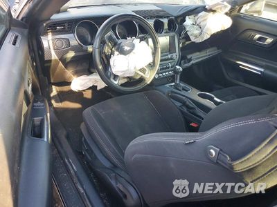 Zdjęcie 8 z 12 samochodu: 2020 FORD MUSTANG VIN:1FA6P8TH9L5159425 - miniatura