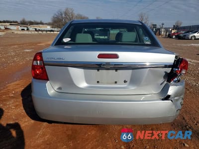 Zdjęcie 6 z 11 samochodu: 2004 CHEV MALIBU VIN:1G1ZS52F54F244206 - miniatura