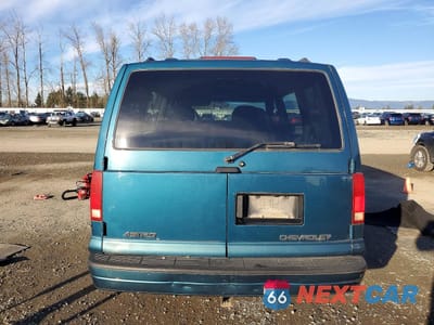 Zdjęcie 6 z 14 samochodu: 2000 CHEVROLET ASTRO VIN:1GNEL19W6YB128969 - miniatura