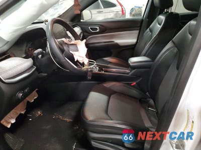 Zdjęcie 7 z 12 samochodu: 2023 JEEP COMPASS LATITUDE VIN:3C4NJDBN9PT566934 - miniatura