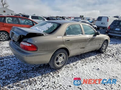Trzecie zdjęcie samochodu z tyłu: 2001 MAZDA 626 ES VIN:1YVGF22CX15239215 - miniatura