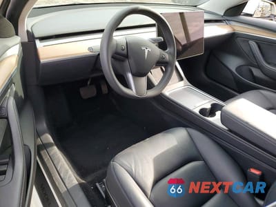 Zdjęcie 8 z 12 samochodu: 2023 TESLA MODEL 3 VIN:5YJ3E1EAXPF621814 - miniatura
