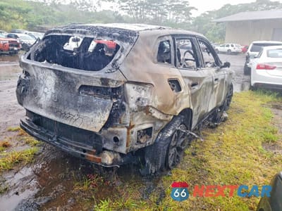 Trzecie zdjęcie samochodu z tyłu: 2025 BMW X3 30 XDRIVE VIN:5UX53GP08S9Z97483 - miniatura