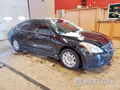 Czwarte zdjęcie samochodu z boku: 2012 NISSAN ALTIMA BASE VIN:1N4AL2AP1CN579676 - miniatura