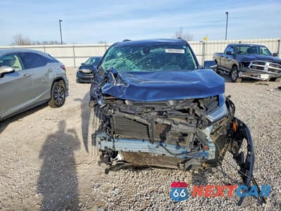 Piąte zdjęcie samochodu w środku: 2022 CHEVROLET TRAVERSE LT VIN:1GNERGKW3NJ161442 - miniatura