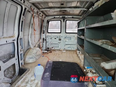 Zdjęcie 10 z 13 samochodu: 2005 CHEVROLET EXPRESS 1500 UTILITY / SERVICE VAN VIN:1GCFG15X851116582 - miniatura