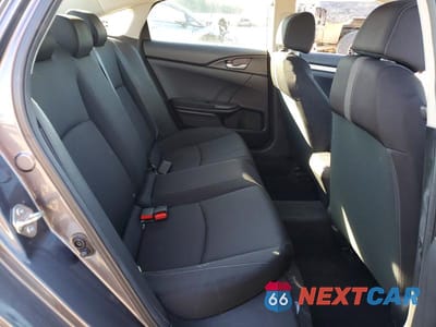 Zdjęcie 10 z 11 samochodu: 2019 HONDA CIVIC LX VIN:19XFC2F61KE048173 - miniatura