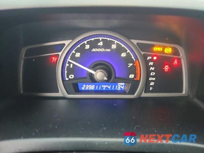 Zdjęcie 9 z 11 samochodu: 2009 HONDA CIVIC LX VIN:2HGFA16579H329384 - miniatura