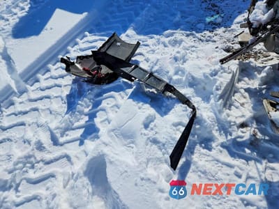 Zdjęcie 12 z 12 samochodu: 2023 HYUNDAI SONATA N LINE VIN:KMHL14JC9PA271777 - miniatura