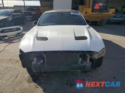 Piąte zdjęcie samochodu w środku: 2020 FORD MUSTANG GT VIN:1FA6P8CF2L5183029 - miniatura