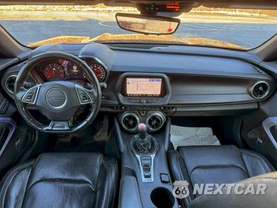 Zdjęcie 9 z 14 samochodu: 2019 CHEVROLET CAMARO SS VIN:1G1FG1R77K0131918 - miniatura