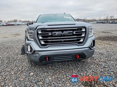 Piąte zdjęcie samochodu w środku: 2019 GMC SIERRA K1500 AT4 VIN:1GTP9EED8KZ397193 - miniatura