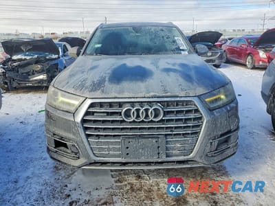 Piąte zdjęcie samochodu w środku: 2018 AUDI Q7 PREMIUM VIN:WA1AHAF79JD009260 - miniatura