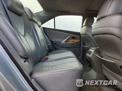 Zdjęcie 10 z 11 samochodu: 2007 TOYOTA CAMRY LE VIN:4T1BK46K57U041046 - miniatura