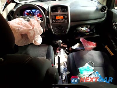 Zdjęcie 8 z 12 samochodu: 2017 NISS VERSA 1.6 SV VIN:3N1CN7AP5HK420461 - miniatura