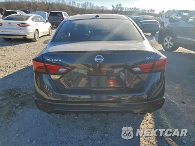 Zdjęcie 6 z 12 samochodu: 2019 NISSAN ALTIMA SV VIN:1N4BL4DV4KC234257 - miniatura