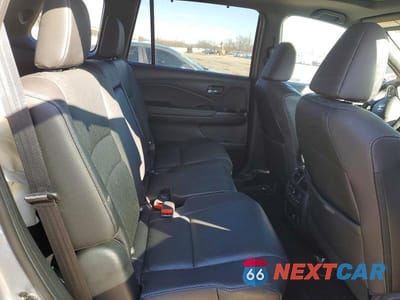 Zdjęcie 11 z 13 samochodu: 2021 HONDA PASSPORT ELITE VIN:5FNYF8H01MB026554 - miniatura