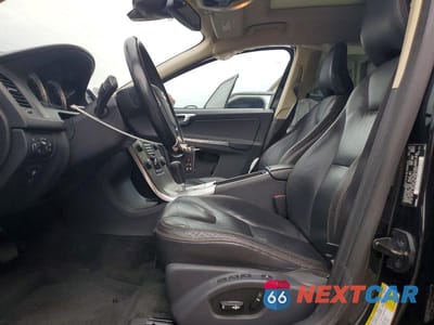 Zdjęcie 7 z 13 samochodu: 2012 VOLVO XC60 3.2 VIN:YV4952DZ3C2278233 - miniatura