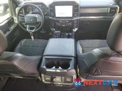 Zdjęcie 8 z 11 samochodu: 2023 FORD F150 SUPERCREW VIN:1FTFW1E50PFC31474 - miniatura