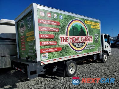 Trzecie zdjęcie samochodu z tyłu: 2021 ISUZU NPR HD BOX TRUCK VIN:54DC4W1D9MS209197 - miniatura