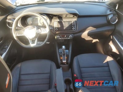 Zdjęcie 8 z 13 samochodu: 2019 NISSAN KICKS SR VIN:3N1CP5CU7KL491535 - miniatura