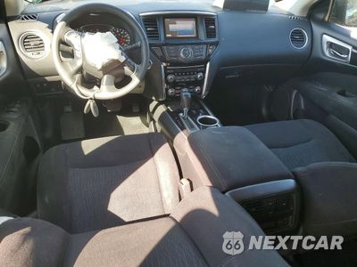 Zdjęcie 8 z 15 samochodu: 2016 NISSAN PATHFINDER S VIN:5N1AR2MN4GC608975 - miniatura