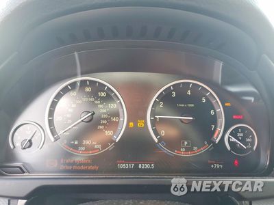 Zdjęcie 9 z 13 samochodu: 2016 BMW X5 SDRIVE35I VIN:5UXKR2C59G0R71170 - miniatura